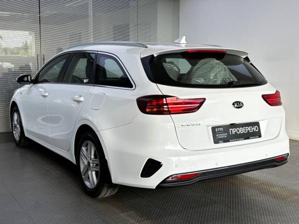 Kia Ceed III с пробегом 2020 года, цена 1 795 000 рублей, 93070 км, универсал, Автокод Объявления