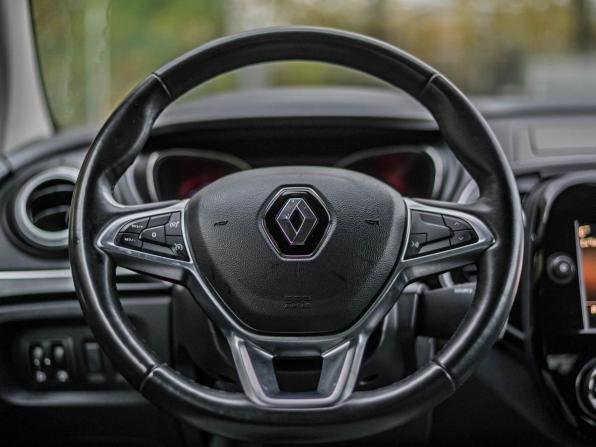 Renault Kaptur I Рестайлинг с пробегом 2020 года, цена 1 477 000 рублей, 83236 км, внедорожник, Автокод Объявления
