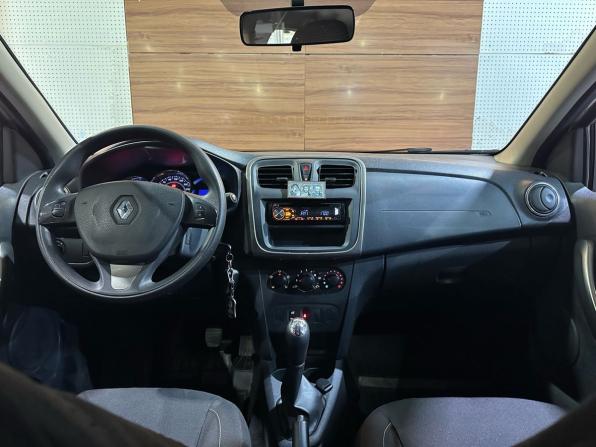 Renault Sandero II с пробегом 2016 года, цена 999 900 рублей, 66047 км, хэтчбек, Автокод Объявления