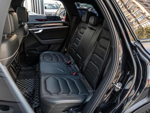 Volkswagen Touareg III с пробегом 2019 года, цена 6 880 000 рублей, 99090 км, внедорожник, Автокод Объявления
