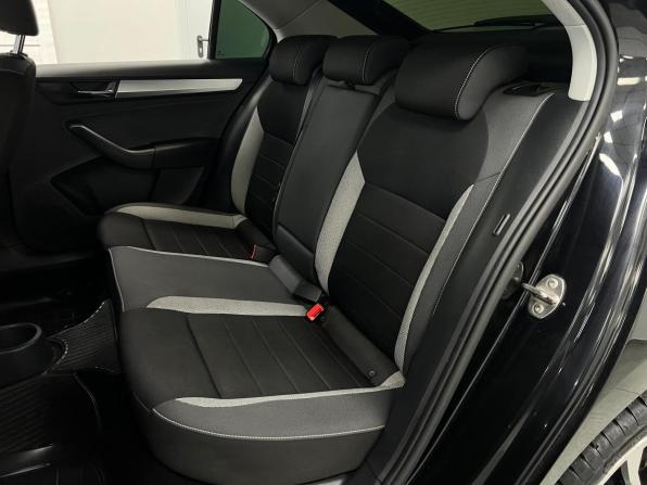 Skoda Rapid I Рестайлинг с пробегом 2019 года, цена 1 590 000 рублей, 129259 км, лифтбек, Автокод Объявления