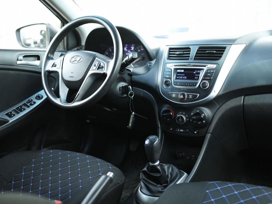 Hyundai Solaris I Рестайлинг Ижевск  - изображение 10