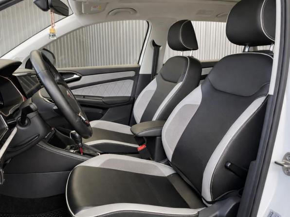 Jetta VS7 I Рестайлинг 1 с пробегом 2023 года, цена 2 057 000 рублей, 56750 км, внедорожник, Автокод Объявления