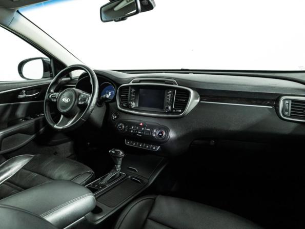 Kia Sorento III Prime с пробегом 2017 года, цена 2 699 777 рублей, 72980 км, внедорожник, Автокод Объявления