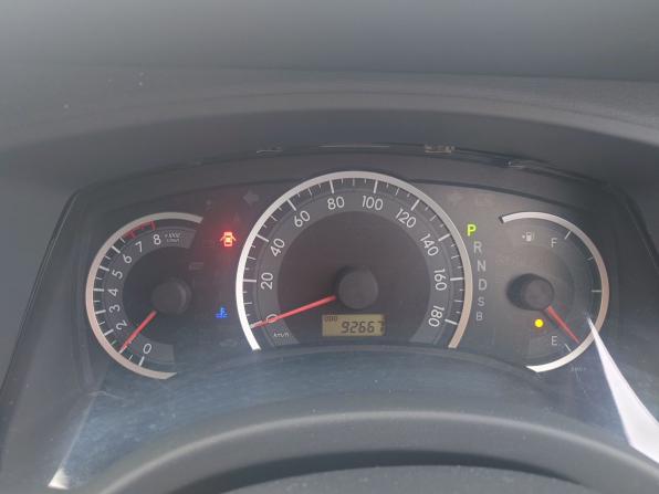 Toyota ISis I Рестайлинг с пробегом 2012 года, цена 1 350 000 рублей, 92650 км, компактвэн, Автокод Объявления