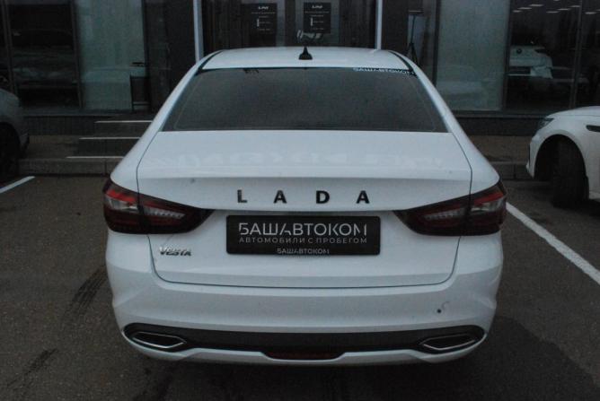 Lada (ВАЗ) Vesta I Рестайлинг (NG) с пробегом 2024 года, цена 1 475 000 рублей, 12300 км, седан, Автокод Объявления