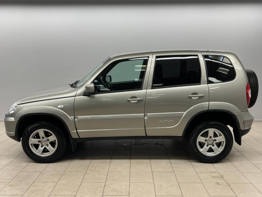 Chevrolet Niva I Рестайлинг Санкт-Петербург  - изображение 4