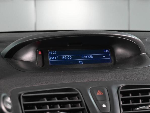 Renault Fluence I Рестайлинг с пробегом 2013 года, цена 965 000 рублей, 151218 км, седан, Автокод Объявления