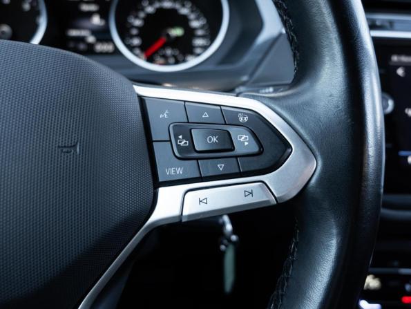 Volkswagen Tiguan II Рестайлинг с пробегом 2021 года, цена 2 398 000 рублей, 116746 км, внедорожник, Автокод Объявления
