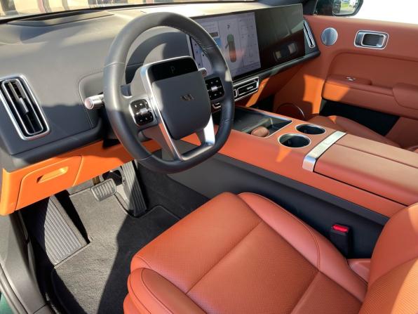 Li Auto (Lixiang) L7 I с пробегом 2023 года, цена 7 250 000 рублей, 2400 км, внедорожник, Автокод Объявления