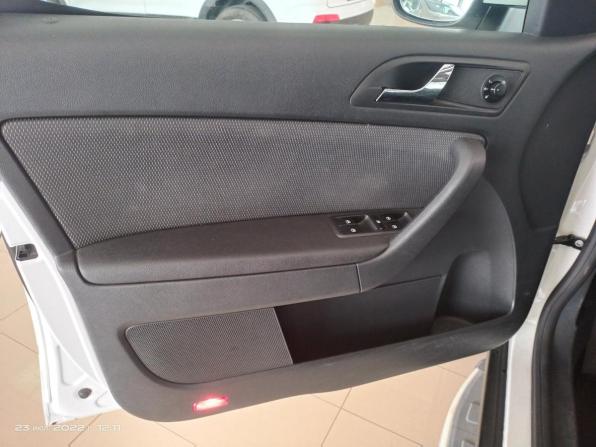 Skoda Yeti I с пробегом 2012 года, цена 864 500 рублей, 170971 км, внедорожник, Автокод Объявления