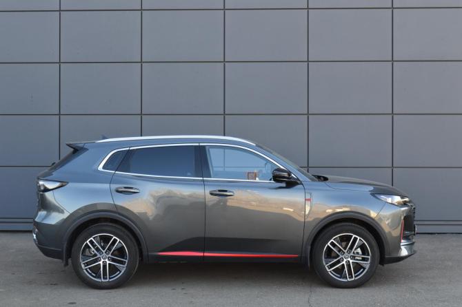 Changan UNI-S (CS55 Plus) I с пробегом 2024 года, цена 2 050 000 рублей, 37154 км, внедорожник, Автокод Объявления