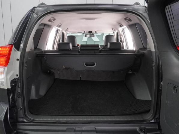 Toyota Land Cruiser Prado 150 Series с пробегом 2010 года, цена 2 499 000 рублей, 330789 км, внедорожник, Автокод Объявления