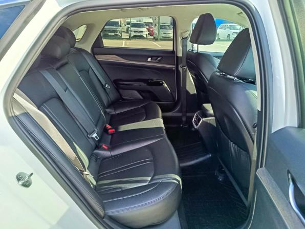 Kia K5 III с пробегом 2020 года, цена 2 609 995 рублей, 102186 км, седан, Автокод Объявления