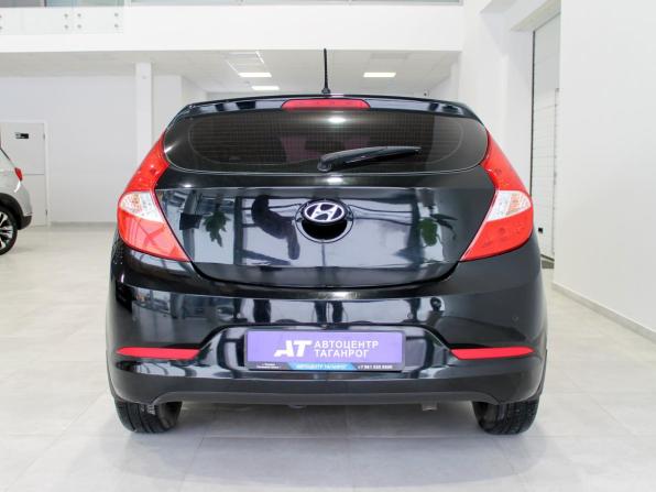 Hyundai Solaris I Рестайлинг с пробегом 2016 года, цена 1 110 000 рублей, 133511 км, хэтчбек, Автокод Объявления
