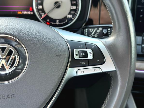 Volkswagen Touareg III с пробегом 2018 года, цена 3 520 000 рублей, 159383 км, внедорожник, Автокод Объявления