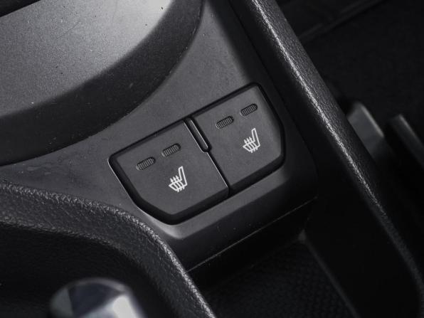 Kia Rio III Рестайлинг с пробегом 2015 года, цена 1 015 000 рублей, 184711 км, хэтчбек, Автокод Объявления