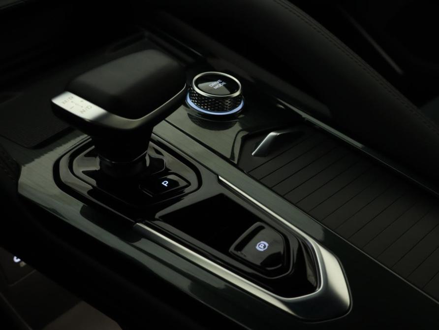 Geely Monjaro I Москва  - изображение 17