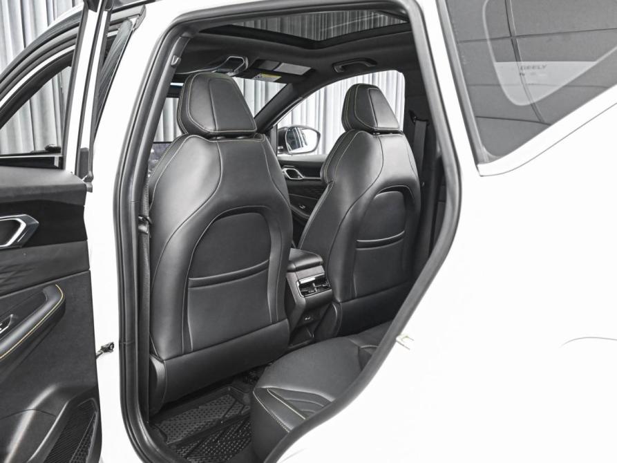 Geely Coolray I Рестайлинг 2 Ставрополь  - изображение 11