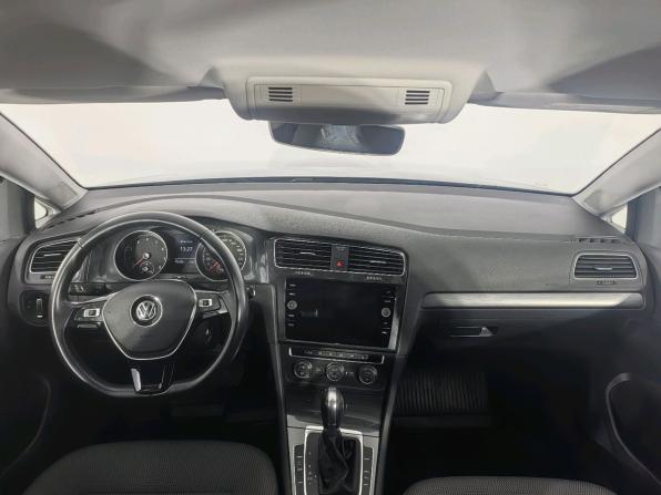 Volkswagen Golf VII Рестайлинг с пробегом 2018 года, цена 1 650 000 рублей, 152175 км, хэтчбек, Автокод Объявления