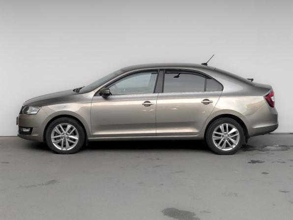 Skoda Rapid I Рестайлинг с пробегом 2018 года, цена 1 450 000 рублей, 65000 км, лифтбек, Автокод Объявления