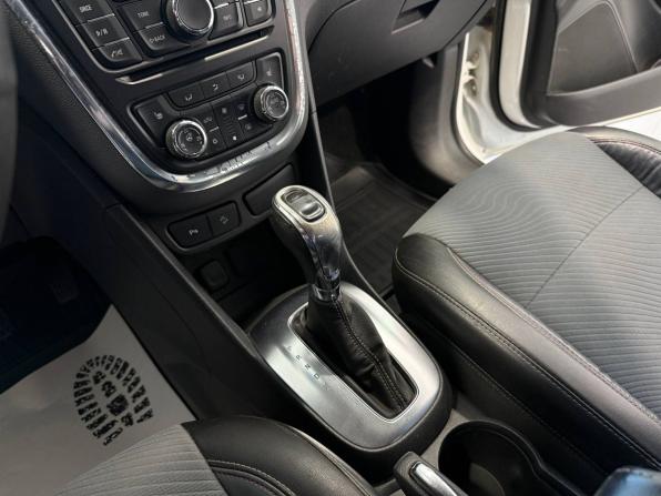 Opel Mokka I с пробегом 2014 года, цена 975 000 рублей, 279606 км, внедорожник, Автокод Объявления