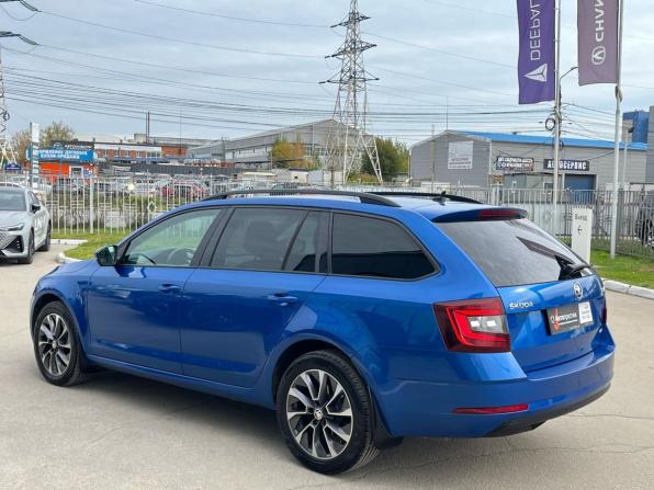 Skoda Octavia III (A7) Рестайлинг с пробегом 2017 года, цена 1 740 000 рублей, 301797 км, универсал, Автокод Объявления