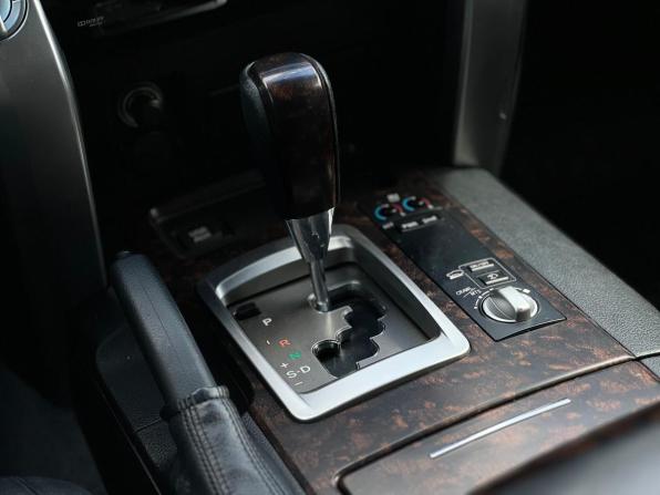 Toyota Land Cruiser 200 Series Рестайлинг 1 с пробегом 2014 года, цена 4 500 000 рублей, 180522 км, внедорожник, Автокод Объявления