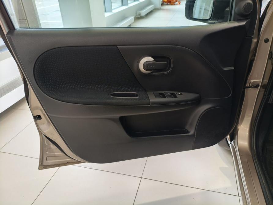 Nissan Note I Рестайлинг Нижний Новгород  - изображение 19