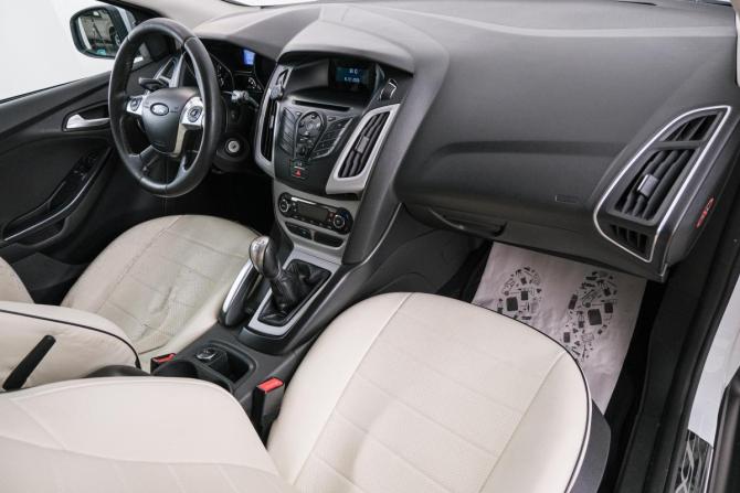 Ford Focus III с пробегом 2013 года, цена 799 000 рублей, 281685 км, хэтчбек, Автокод Объявления