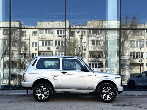 Lada (ВАЗ) Niva Legend с пробегом 2025 года, цена 933 000 рублей, 24329 км, внедорожник, Автокод Объявления