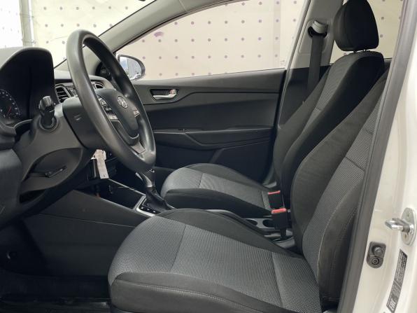 Hyundai Solaris II Рестайлинг с пробегом 2021 года, цена 1 570 000 рублей, 96411 км, седан, Автокод Объявления