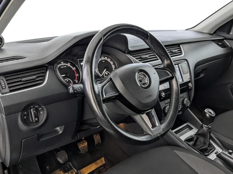 Skoda Octavia III (A7) Рестайлинг Москва  - изображение 15
