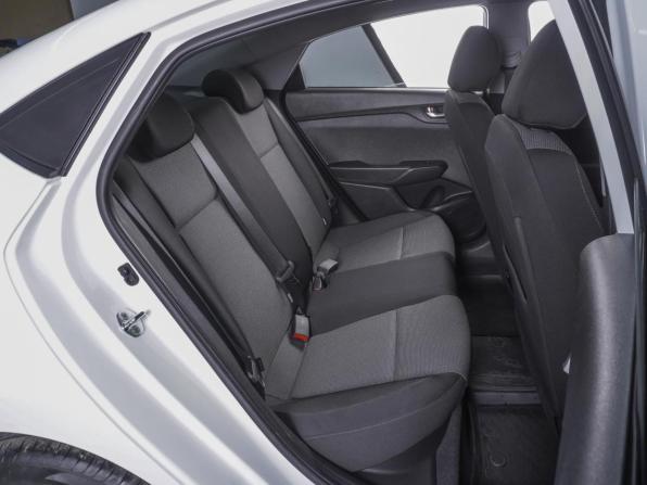 Hyundai Solaris II Рестайлинг с пробегом 2021 года, цена 1 699 000 рублей, 66119 км, седан, Автокод Объявления