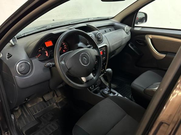 Renault Duster I с пробегом 2014 года, цена 800 000 рублей, 234406 км, внедорожник, Автокод Объявления