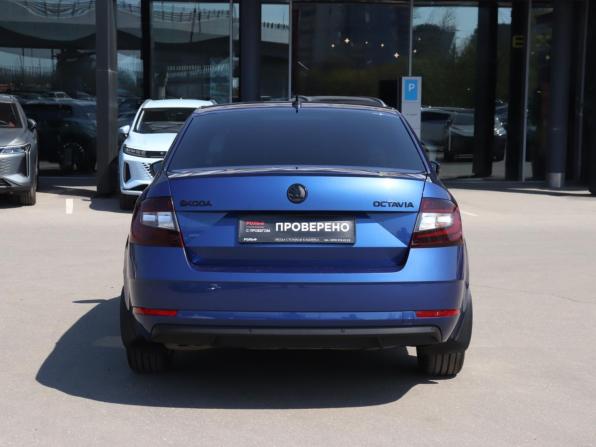 Skoda Octavia III (A7) Рестайлинг с пробегом 2018 года, цена 1 840 000 рублей, 178429 км, лифтбек, Автокод Объявления
