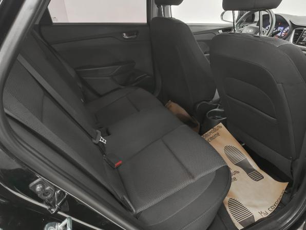 Hyundai Solaris II с пробегом 2018 года, цена 1 230 000 рублей, 74725 км, седан, Автокод Объявления