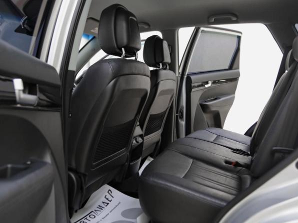 Kia Sorento II Рестайлинг с пробегом 2014 года, цена 1 019 000 рублей, 129887 км, внедорожник, Автокод Объявления