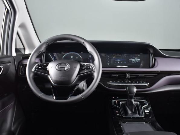 GAC Trumpchi M6 Max с пробегом 2025 года, цена 3 284 995 рублей, 15 км, минивэн, Автокод Объявления