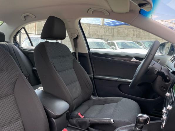 Volkswagen Jetta VI с пробегом 2012 года, цена 1 050 000 рублей, 161000 км, седан, Автокод Объявления