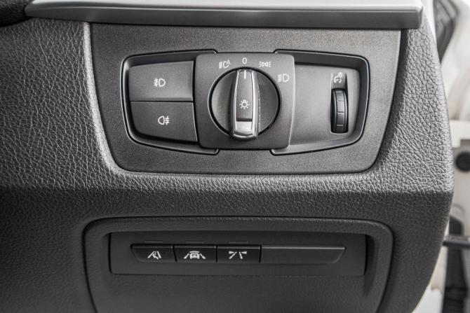 BMW 3 серии VI (F3x) Рестайлинг с пробегом 2017 года, цена 2 049 000 рублей, 67000 км, седан, Автокод Объявления