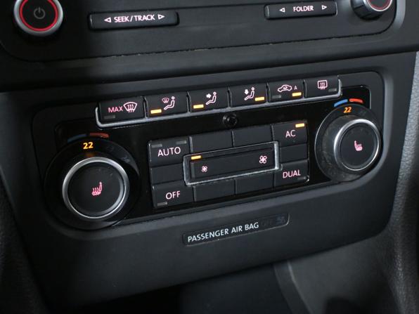 Volkswagen Golf VI с пробегом 2011 года, цена 850 000 рублей, 87366 км, хэтчбек, Автокод Объявления
