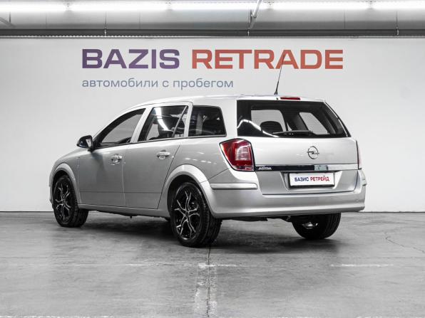 Opel Astra H Рестайлинг с пробегом 2011 года, цена 899 000 рублей, 24985 км, универсал, Автокод Объявления