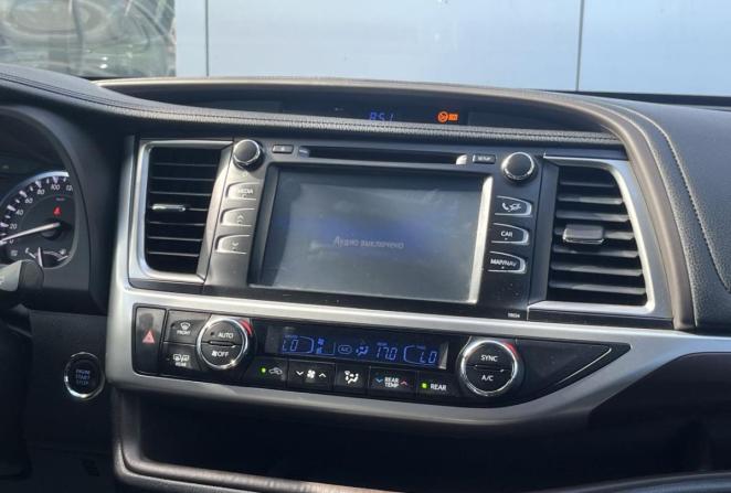 Toyota Highlander III (XU50) с пробегом 2014 года, цена 3 160 000 рублей, 142739 км, внедорожник, Автокод Объявления