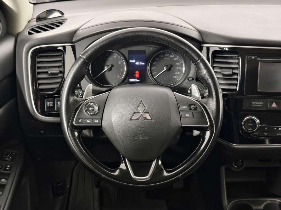 Mitsubishi Outlander III Рестайлинг 2 Санкт-Петербург  - изображение 13