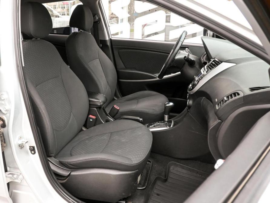 Hyundai Solaris I Волгоград  - изображение 9
