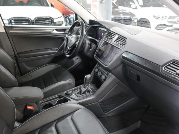 Volkswagen Tiguan II с пробегом 2018 года, цена 3 049 000 рублей, 74059 км, внедорожник, Автокод Объявления
