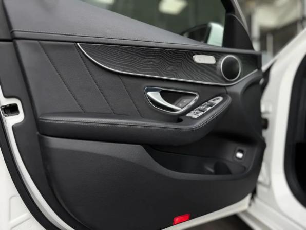 Mercedes-Benz C-Класс IV (W205) с пробегом 2015 года, цена 2 380 000 рублей, 122409 км, седан, Автокод Объявления