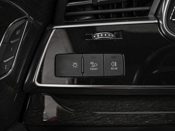 Audi Q7 II (4M) Рестайлинг с пробегом 2021 года, цена 7 789 000 рублей, 62575 км, внедорожник, Автокод Объявления