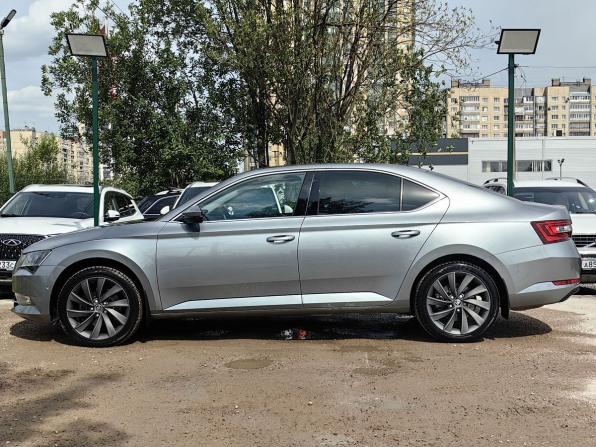 Skoda Superb III с пробегом 2016 года, цена 1 619 000 рублей, 180051 км, лифтбек, Автокод Объявления